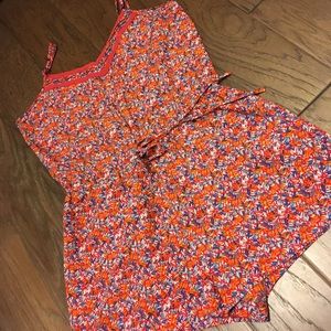 3/$10 ✨ Forever 21 V Neck Romper